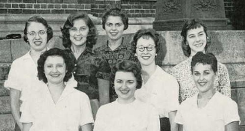 Lyn Lenore Rossetti with the Mu Phi Epsilon caroling group
